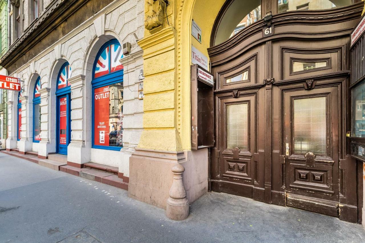Rakoczi61 Central Apartment With Sauna Budapest Exterior photo